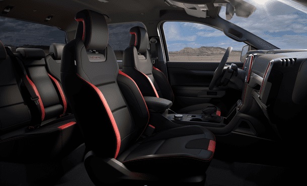 Ghế ngồi theo phong cách thiết kế Ford Performance